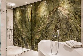 Avra Apartments Venetian Harbour