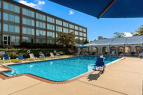 Chester Hotel & Conference Center