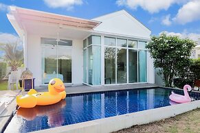 Chaum Haus Pool Villa