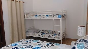 VISITAR BIOUCAS I - Casa Inteira Familiar e Grupo de Amigos