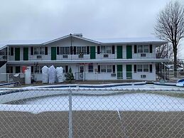 Colonial Motel