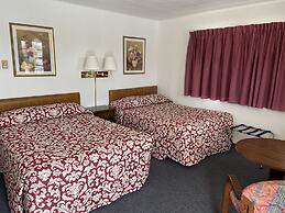 Colonial Motel
