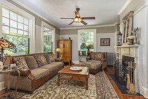 Carolina Bed & Breakfast