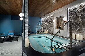 Reykjavik Konsulat Hotel, Curio Collection by Hilton