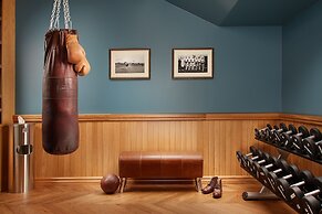 Reykjavik Konsulat Hotel, Curio Collection by Hilton