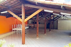 Barrabella Pé na areia