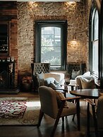 The Crafers Hotel