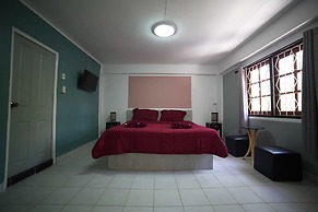 Sea & Sand Guesthouse and Restaurant