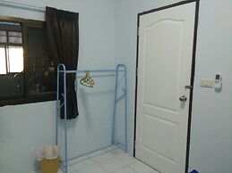 A & P House Charansanitwong