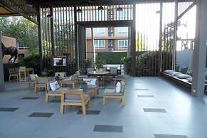 Baan Thew Lom By Woranan