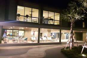 LPN Park Beach Cha-am Beachfront