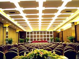 Luxemon Xinjiang Yindu Hotel