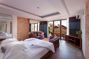 Golden Temple Boutique