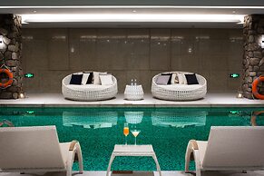 Swisstouches Guangzhou Hotel Residences