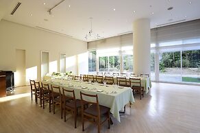 Hotel Hewitt Koshien