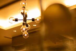 Quintessa Hotel Osaka Shinsaibashi Comic&Books