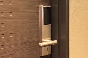 Quintessa Hotel Osaka Shinsaibashi Comic&Books