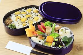 Quintessa Hotel Osaka Shinsaibashi Comic&Books