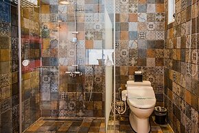 Color Coral Boutique Hotel