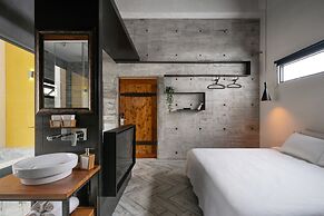 Color Coral Boutique Hotel