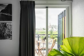 Color Coral Boutique Hotel