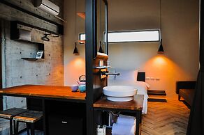 Color Coral Boutique Hotel