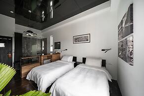 Color Coral Boutique Hotel