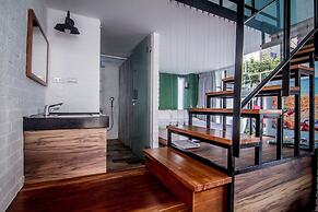 Color Coral Boutique Hotel