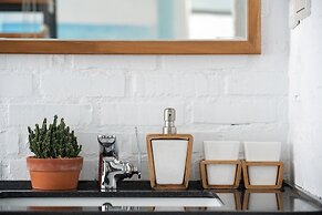 Color Coral Boutique Hotel