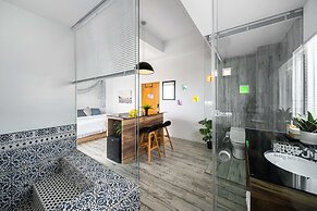 Color Coral Boutique Hotel