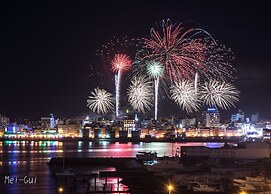 Color Coral Boutique Hotel