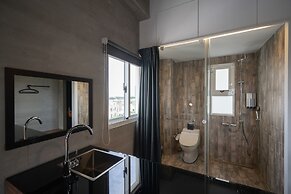 Color Coral Boutique Hotel