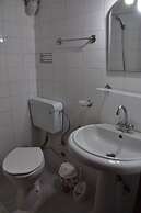 Nicholas Garden Hotel