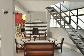 Nicholas Garden Hotel