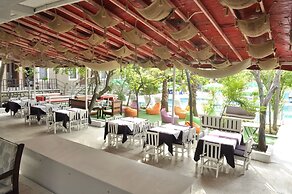 Nicholas Garden Hotel