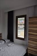 Nicholas Garden Hotel