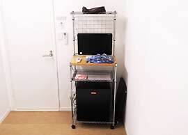 Kangaroo Hotel SIDE B