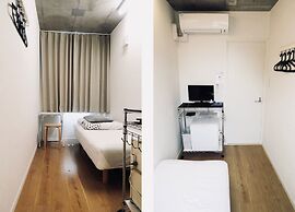 Kangaroo Hotel SIDE B