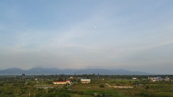 The Relaxing Room Mountain View at Baan Tew Lom Condominium Cha Am - H