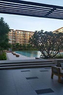 The Relaxing Room Mountain View at Baan Tew Lom Condominium Cha Am - H