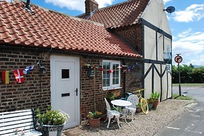 OYO Yarm Cottages