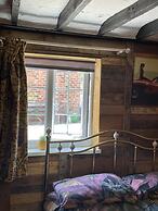 OYO Yarm Cottages