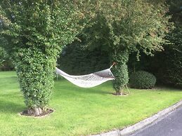 Five Oaks Bed & Breakfast