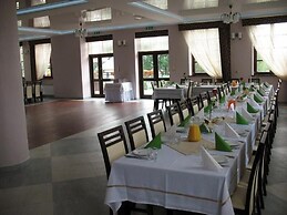 Hotel Rytwiany Nowy Dworek