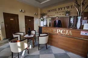 Hotel Rytwiany Nowy Dworek