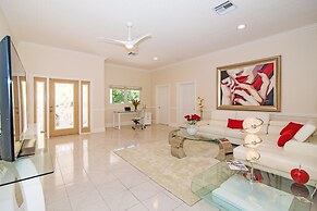 Sprat Bay Luxury Villa