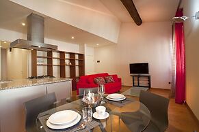 Verona For Rent Red Theater