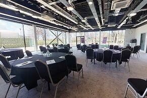 Village Hotel Portsmouth