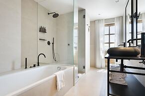 Yurbban Passage Hotel & Spa