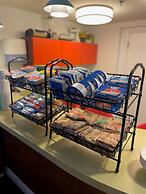 Mother Earth Motor Lodge